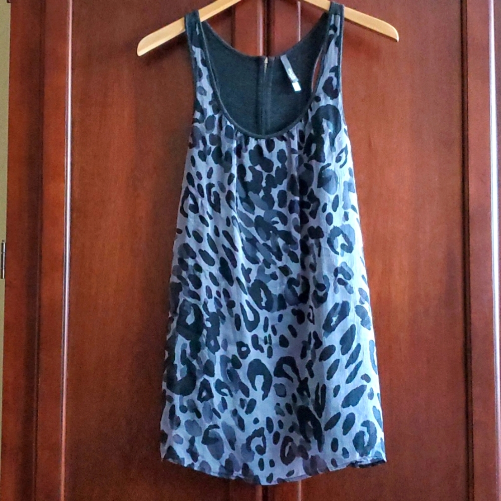 Charlotte Russe Leopard Print Sleeveless Top